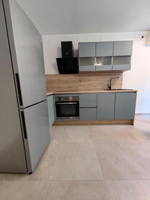 New 1 Bedroom Near Center And Beach Spalato Esterno foto